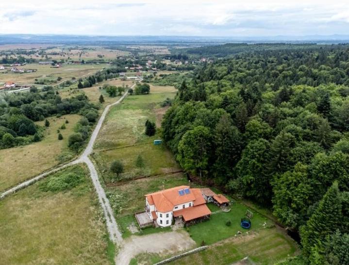 Pensiunea Rozelor Statiunea Climaterica Sambata Simbata de Sus Luaran gambar